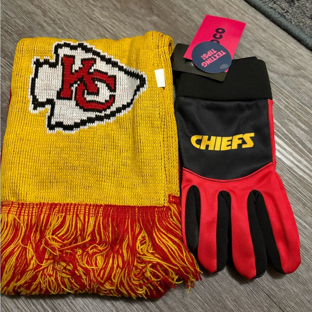 NFL Red and Black Gloves